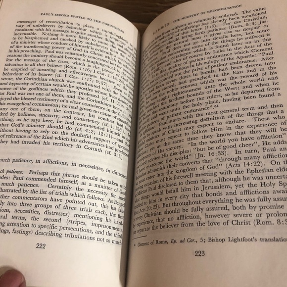 New International Commentary on the New Testament The second Epistle to Corinthi - Picture 6 of 12